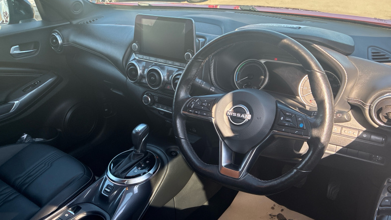 Nissan Juke 1.6 Hybrid Tekna 5dr Auto Hybrid Hatchback